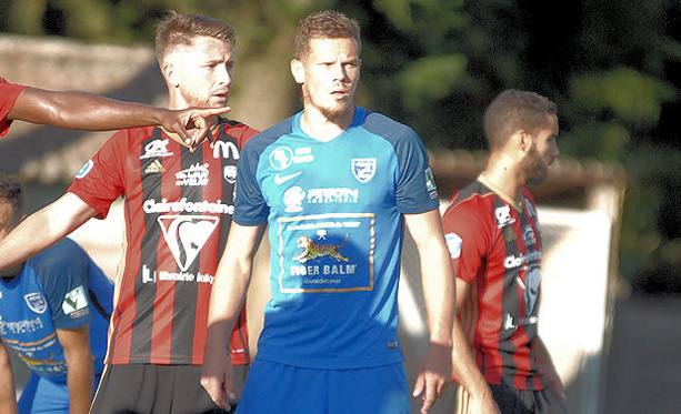 Mercato d'hiver - Un défenseur quitte le FC VILLEFRANCHE Mercato d'hiver - Un défenseur quitte le FC VILLEFRANCHE