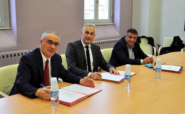 Les ECHOS des CLUBS - La DUCH s'occupe de ses "étudiants"... Les ECHOS des CLUBS - La DUCH s'occupe de ses "étudiants"...