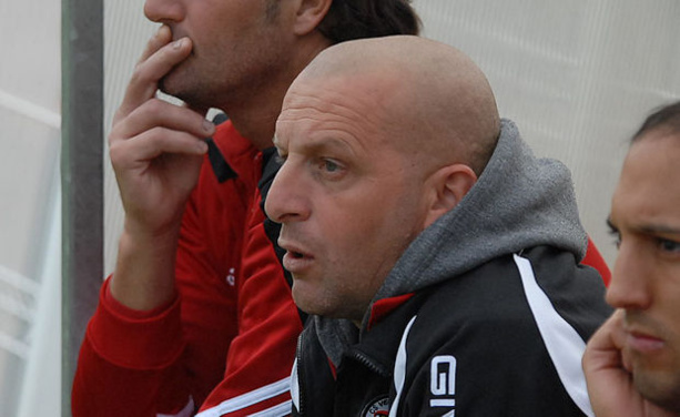 Rachid Tamindjoute, l'entraîneur de l'AS Villefontaine