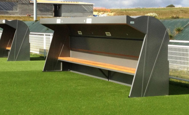 Les ECHOS des BANCS - On connait le nouvel entraîneur de l'AS GENAY Les ECHOS des BANCS - On connait le nouvel entraîneur de l'AS GENAY