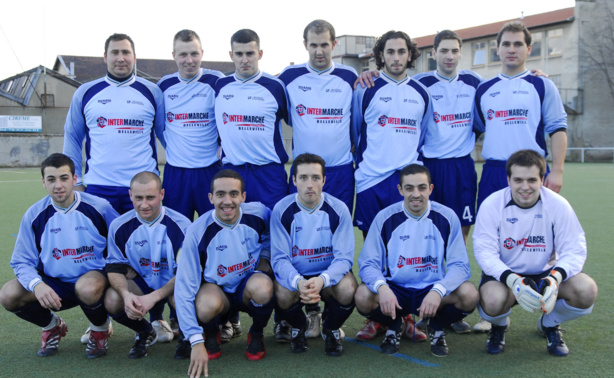 On ressort les Vieilles Photos - L'UF BELLEVILLE-SAINT-JEAN saison 2007-2008 On ressort les Vieilles Photos - L'UF BELLEVILLE-SAINT-JEAN saison 2007-2008