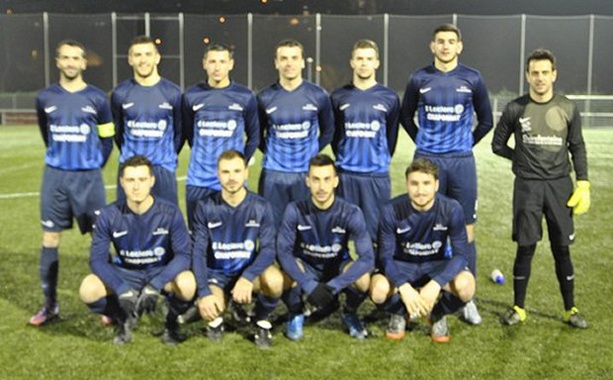 R3 - Le FC CHAPONNAY-MARENNES ne lâche rien 