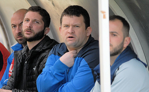 Les ECHOS des CLUBS - Un entraîneur de R3 va démissionner Les ECHOS des CLUBS - Un entraîneur de R3 va démissionner