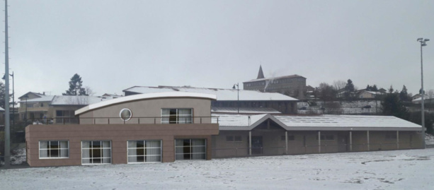 La future extension sur la gauche (précision, il ne neige pas tout le temps à Saint-Martin en Haut)