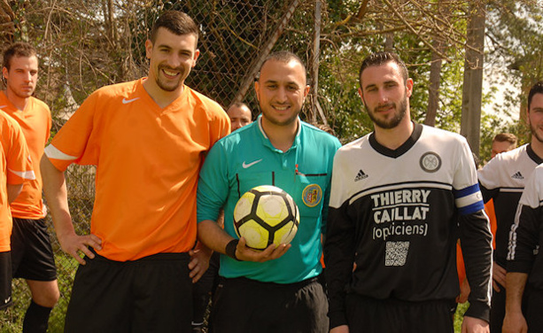 L'arbitre de la rencontre L'arbitre de la rencontre
