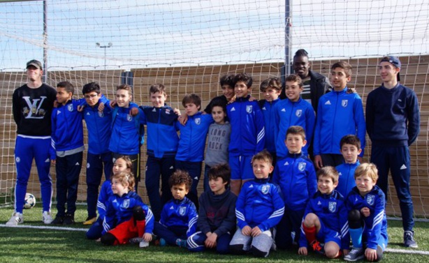 Les ECHOS des CLUBS - Quand Bertrand TRAORE s'invite au FC MIONS Les ECHOS des CLUBS - Quand Bertrand TRAORE s'invite au FC MIONS