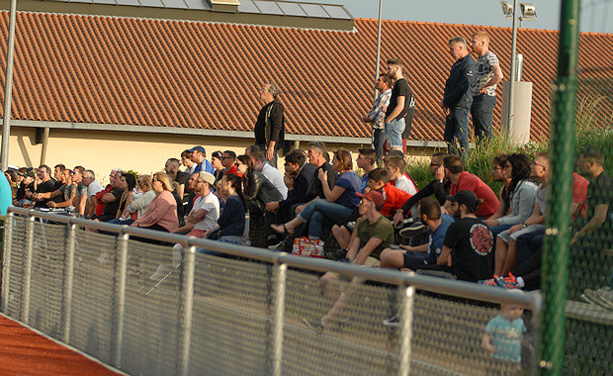 D2 – LYON-CROIX-ROUSSE continue, BEAUJOLAIS Foot en vacances D2 – LYON-CROIX-ROUSSE continue, BEAUJOLAIS Foot en vacances