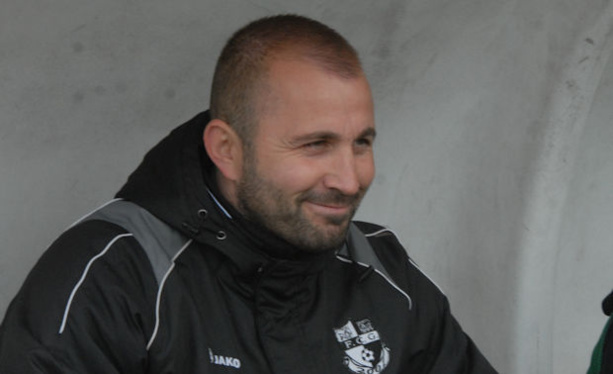 Christophe Emeriat, l'entraîneur du FC Grigny Christophe Emeriat, l'entraîneur du FC Grigny