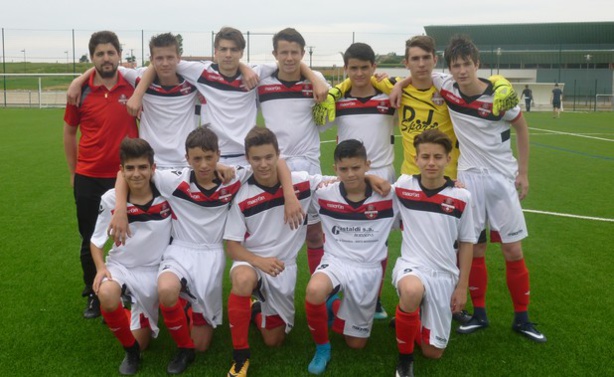 Les ECHOS des CLUBS - Les U15 de SUD LYONNAIS FOOT 2013 grimpent d'un étape !