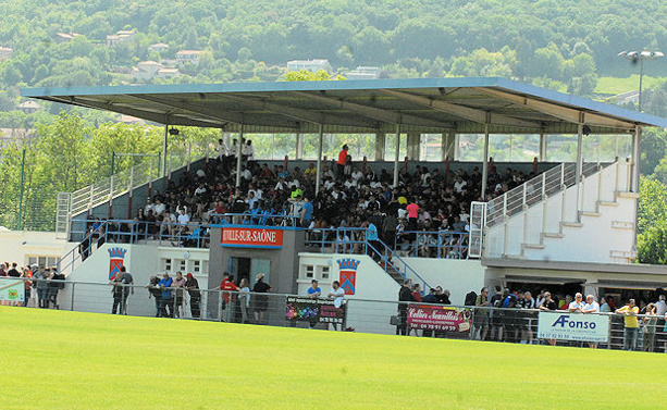 Tournoi International U15 CS Neuville - Ça part mal pour l'OL Tournoi International U15 CS Neuville - Ça part mal pour l'OL