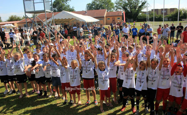 Evénement - 1000 et un crampons dimanche au CHASSIEU-DECINES FC ! Evénement - 1000 et un crampons dimanche au CHASSIEU-DECINES FC !