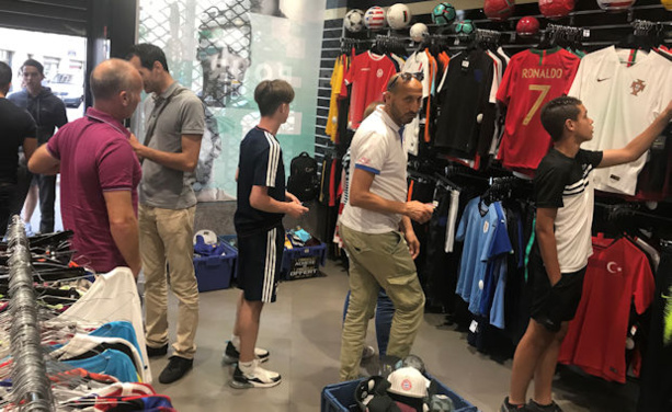 Partenariat - ESPACE FOOT privatise pour l'AS SAINT-PRIEST Partenariat - ESPACE FOOT privatise pour l'AS SAINT-PRIEST