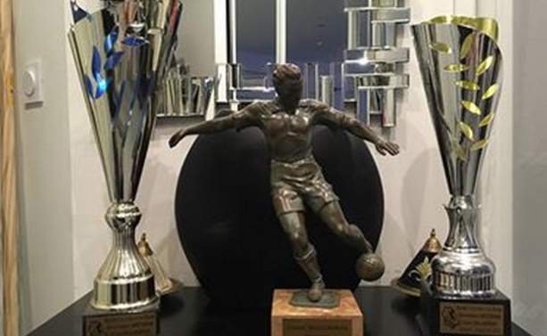 Les ECHOS des CLUBS - Un doublé historique pour l'O. SAINT GENIS LAVAL B Les ECHOS des CLUBS - Un doublé historique pour l'O. SAINT GENIS LAVAL B