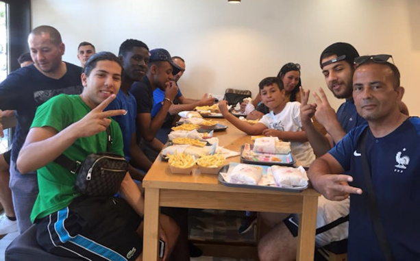 U19 AS MINGUETTES - On ne sort pas en boite de nuit en baskets et non accompagné ! U19 AS MINGUETTES - On ne sort pas en boite de nuit en baskets et non accompagné !