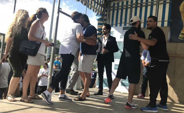 Les ECHOS des CLUBS - Nabil FEKIR ramène la Coupe du Monde à JOMARD ! Les ECHOS des CLUBS - Nabil FEKIR ramène la Coupe du Monde à JOMARD !