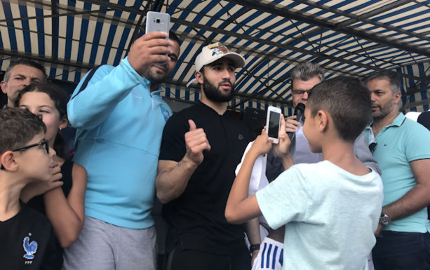 Les ECHOS des CLUBS - Nabil FEKIR ramène la Coupe du Monde à JOMARD ! Les ECHOS des CLUBS - Nabil FEKIR ramène la Coupe du Monde à JOMARD !