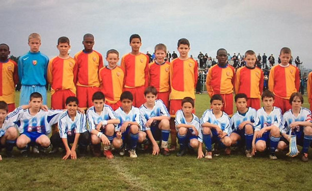 On ressort les Vieilles Photos - Quand Nabil FEKIR a rencontré Raphael VARANE en... U13 ! On ressort les Vieilles Photos - Quand Nabil FEKIR a rencontré Raphael VARANE en... U13 !