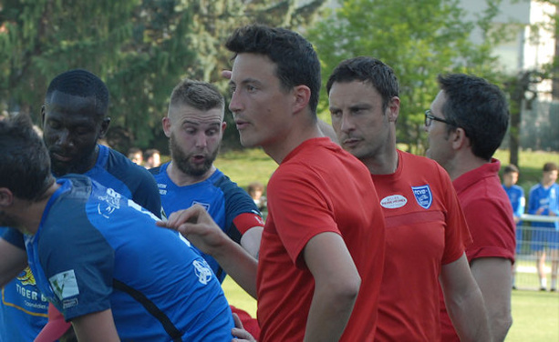 Laurent Combarel et Yoann Vivier vont assurer l'intérim sur la banc de la réserve du FC Villefrance