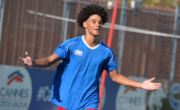 Le sanpriot Fofana a ouvert son compteur sous ses nouvelles couleurs (photo AS Saint-Priest) Le sanpriot Fofana a ouvert son compteur sous ses nouvelles couleurs (photo AS Saint-Priest)