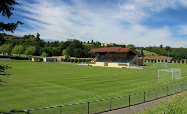 Le stade du malissol est resté vide dimanche dernier Le stade du malissol est resté vide dimanche dernier
