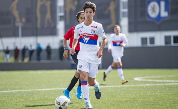 Florent Da Silva, auteur de cinq buts samedi lors du festival de U17 de l'OL contre le FC Montceau Florent Da Silva, auteur de cinq buts samedi lors du festival de U17 de l'OL contre le FC Montceau