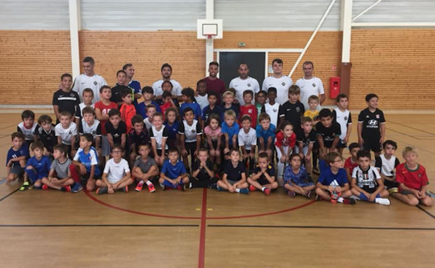 Fernado Marçal était de la fête qui, en temps que "bon brésilien que se respect", connait toutes les vertus du futsal et a donc inscrit son fils au club Fernado Marçal était de la fête qui, en temps que "bon brésilien que se respect", connait toutes les vertus du futsal et a donc inscrit son fils au club