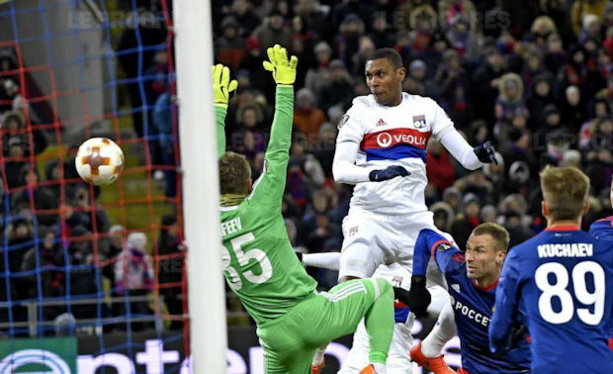 Les buts sur corners sont une denrée rare du côte de l'OL