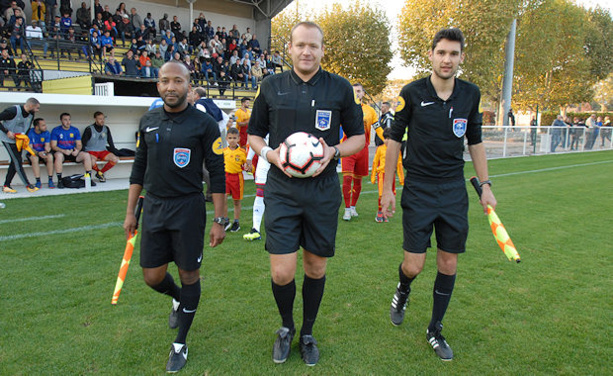 Les arbitres de la rencontre