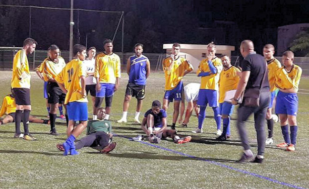 D1 (5ème journée) - L'UGA DECINES ne va pas mourir comme ça ! D1 (5ème journée) - L'UGA DECINES ne va pas mourir comme ça !