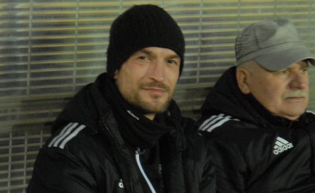 Cédric Navarro n'entraînera plus le SO Pont de Cheruy Cédric Navarro n'entraînera plus le SO Pont de Cheruy