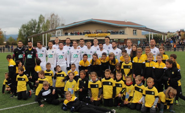 Coupe de France - Le FC VAL LYONNAIS au septième ciel ! Coupe de France - Le FC VAL LYONNAIS au septième ciel !