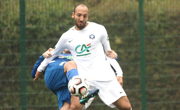 Bayouli (AS Villefontaine) n'est plus très loin de la tête du classement des buteurs de D1. Bayouli (AS Villefontaine) n'est plus très loin de la tête du classement des buteurs de D1.