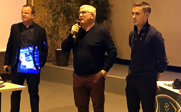 FC BORDS de SAÔNE - Quand Monsieur TURPIN fait le show à PARCIEUX FC BORDS de SAÔNE - Quand Monsieur TURPIN fait le show à PARCIEUX