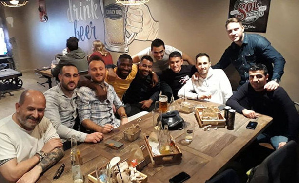 AS Saint-Priest - Les "jeunes PREMIERS" de 2007 sont devenus de "jeunes PAPAS" AS Saint-Priest - Les "jeunes PREMIERS" de 2007 sont devenus de "jeunes PAPAS"