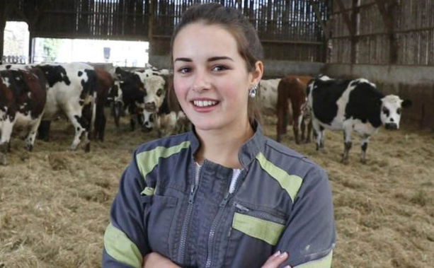 Football féminin - Miss France et... joueuse de Foot ! Football féminin - Miss France et... joueuse de Foot !