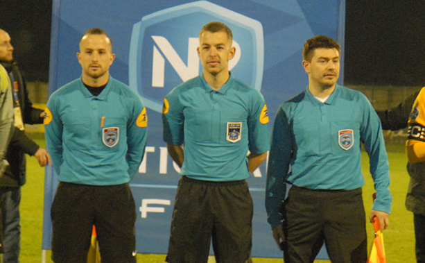 Les arbitres de la rencontre
