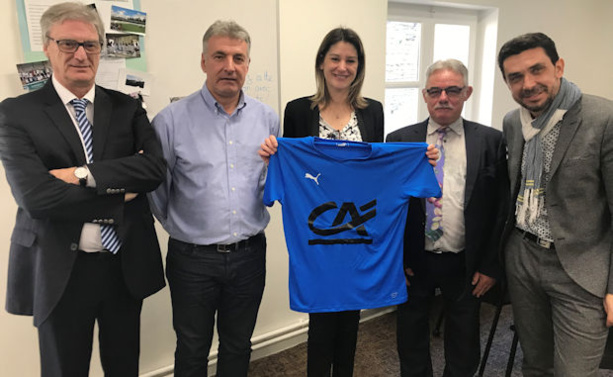 Mozaic Foot Challenge - Le CREDIT AGRICOLE récompense les U18F du CHAZAY FC Mozaic Foot Challenge - Le CREDIT AGRICOLE récompense les U18F du CHAZAY FC