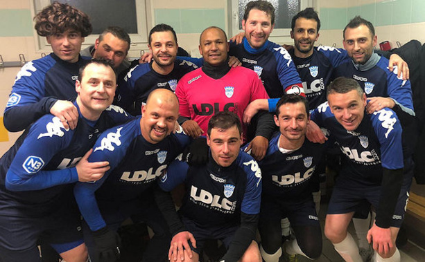 STARS 2000 - Une EQUIPE est -bien- née, une TOURNÉE a commencé ! STARS 2000 - Une EQUIPE est -bien- née, une TOURNÉE a commencé !