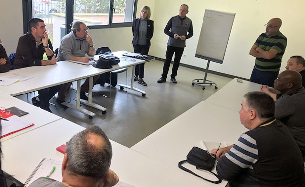 District - "Le FOOTBALL tous ENSEMBLE", parce que les bonnes idées viennent souvent de la base District - "Le FOOTBALL tous ENSEMBLE", parce que les bonnes idées viennent souvent de la base