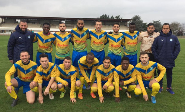 Le Brondillants de Laurent Desfayes ont pu découvrir les charmes de l'Auvergne et de Saint-Flour mais reviennent éliminé de la Coupe LAuRA Foot... Le Brondillants de Laurent Desfayes ont pu découvrir les charmes de l'Auvergne et de Saint-Flour mais reviennent éliminé de la Coupe LAuRA Foot...