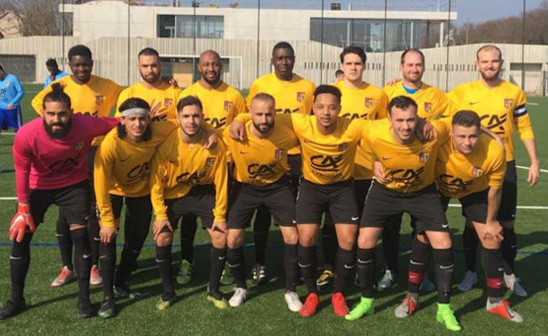 Julien Perraudin (debout, 2ème en partant de la droite), a rejoué (photo FCLSD). Julien Perraudin (debout, 2ème en partant de la droite), a rejoué (photo FCLSD).