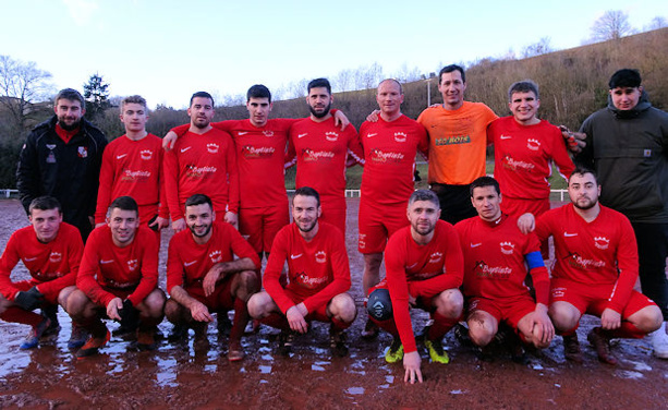 Coupe du Beaujolais - Le DERBY avant la fusion ? Coupe du Beaujolais - Le DERBY avant la fusion ?