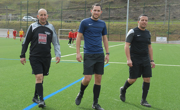 Les arbitres de la rencontre Les arbitres de la rencontre