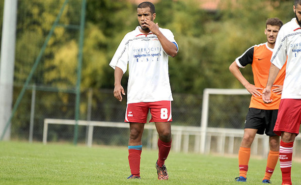 Trois questions Sport-protech.com – F. AZAZI (O Rillieux) : « Quand je prends mon sac, c'est pour retrouver mes potes… » Trois questions Sport-protech.com – F. AZAZI (O Rillieux) : « Quand je prends mon sac, c'est pour retrouver mes potes… »