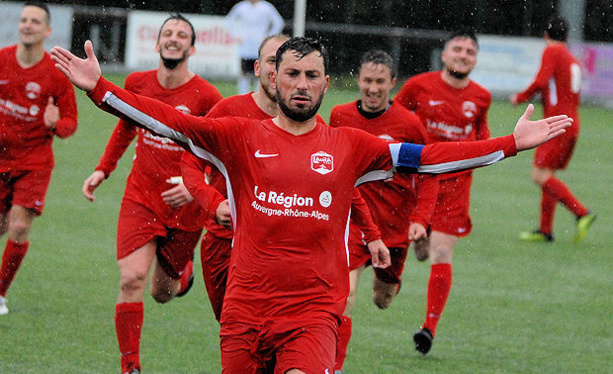 Coupe LAuRA Foot – Le FC VAL LYONNAIS à la hauteur de sa réputation, HAUTS-LYONNAIS à la trappe Coupe LAuRA Foot – Le FC VAL LYONNAIS à la hauteur de sa réputation, HAUTS-LYONNAIS à la trappe