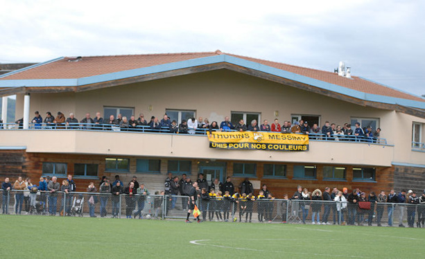 Coupe LAuRA Foot – Le FC VAL LYONNAIS à la hauteur de sa réputation, HAUTS-LYONNAIS à la trappe Coupe LAuRA Foot – Le FC VAL LYONNAIS à la hauteur de sa réputation, HAUTS-LYONNAIS à la trappe