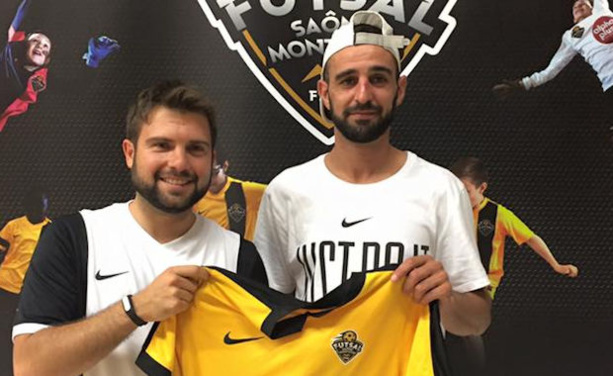 Alberto Arteaga (à gauche) s'en va, Nicolas Karilaos arrive. Alberto Arteaga (à gauche) s'en va, Nicolas Karilaos arrive.