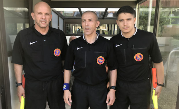 Les arbitres de la rencontre