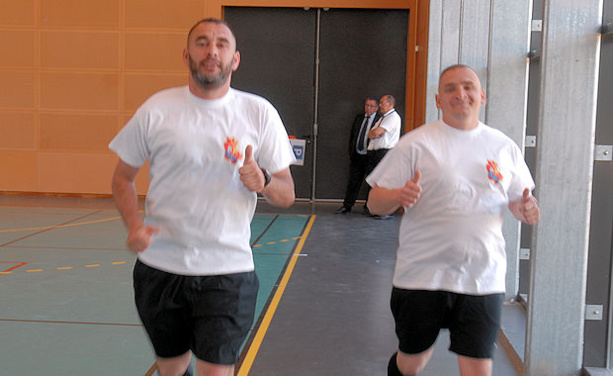 Les arbitres de la rencontre Les arbitres de la rencontre