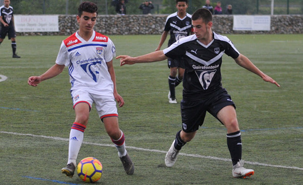 Tournoi international U15 CS NEUVILLE - Les FAVORIS au rendez-vous, l'AS SAINT-PRIEST récidive Tournoi international U15 CS NEUVILLE - Les FAVORIS au rendez-vous, l'AS SAINT-PRIEST récidive